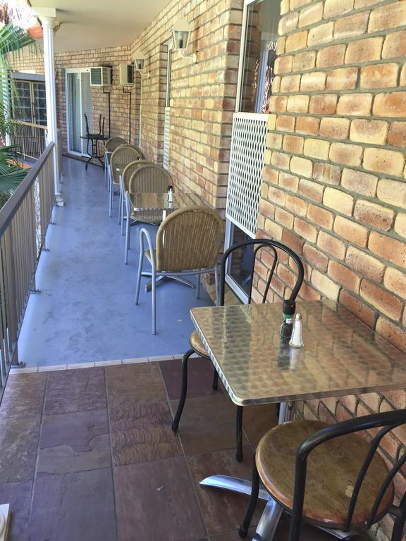 Coomera Motor Inn Gold Coast Exterior photo