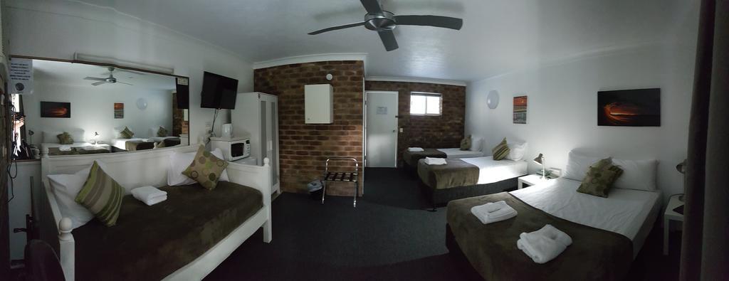 Coomera Motor Inn Gold Coast Exterior photo